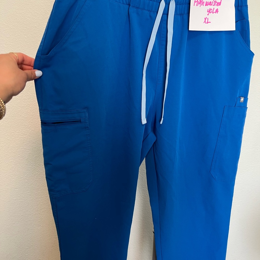 Figs high waisted yola pants -XL